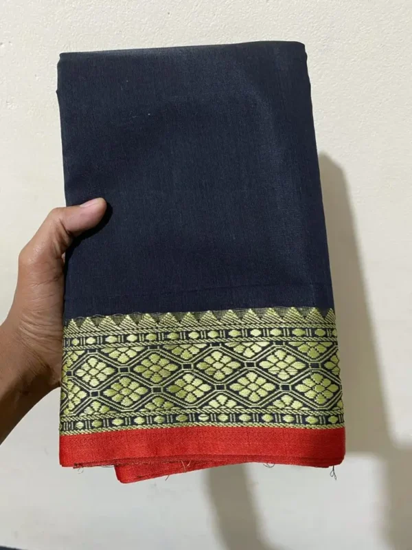 টাঙ্গাইলের হাফসিল্ক শাড়ির কম্বো প্যাকেজ  কালো কালার - Image 3