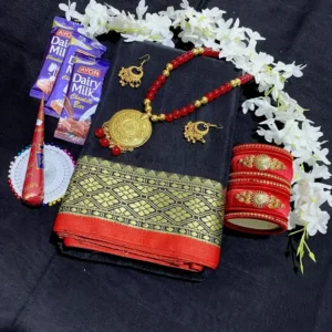 টাঙ্গাইলের হাফসিল্ক শাড়ির কম্বো প্যাকেজ  কালো কালার