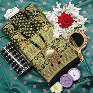 কাতান বেনারসি শাড়ির  ইন্টেরেস্টিং প্যাকেজ😍